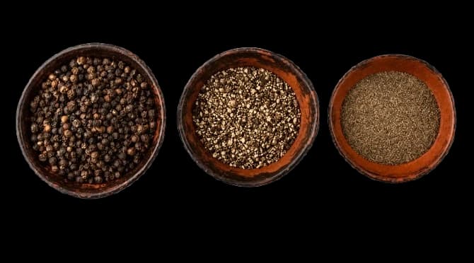 Cracked/Crushed Black Pepper